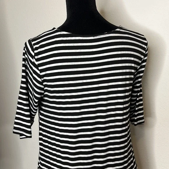 Vanity size Medium black and white striped dress with pockets - Picture 6 of 8